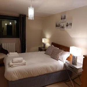 One Bed Stylish Apartment, Canary Wharf, Apartment
