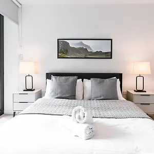 Khayat Homes - The Cosy Cabo - One Bed Apartment